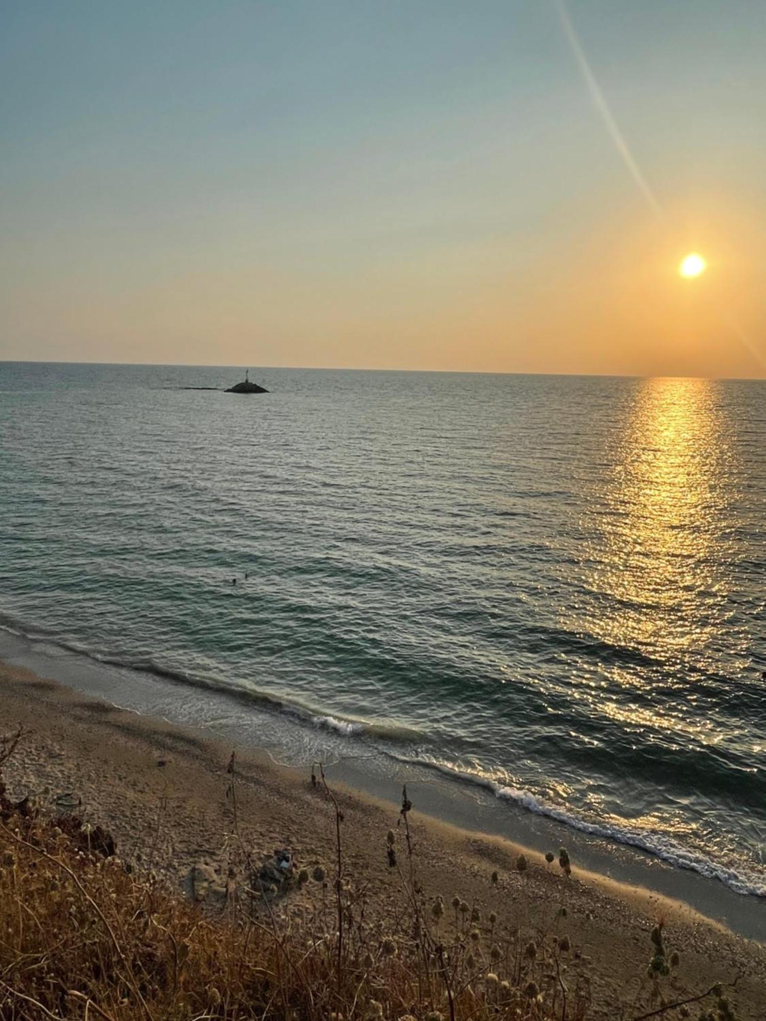 Dionisos Hotel Mytikas  Dış mekan fotoğraf