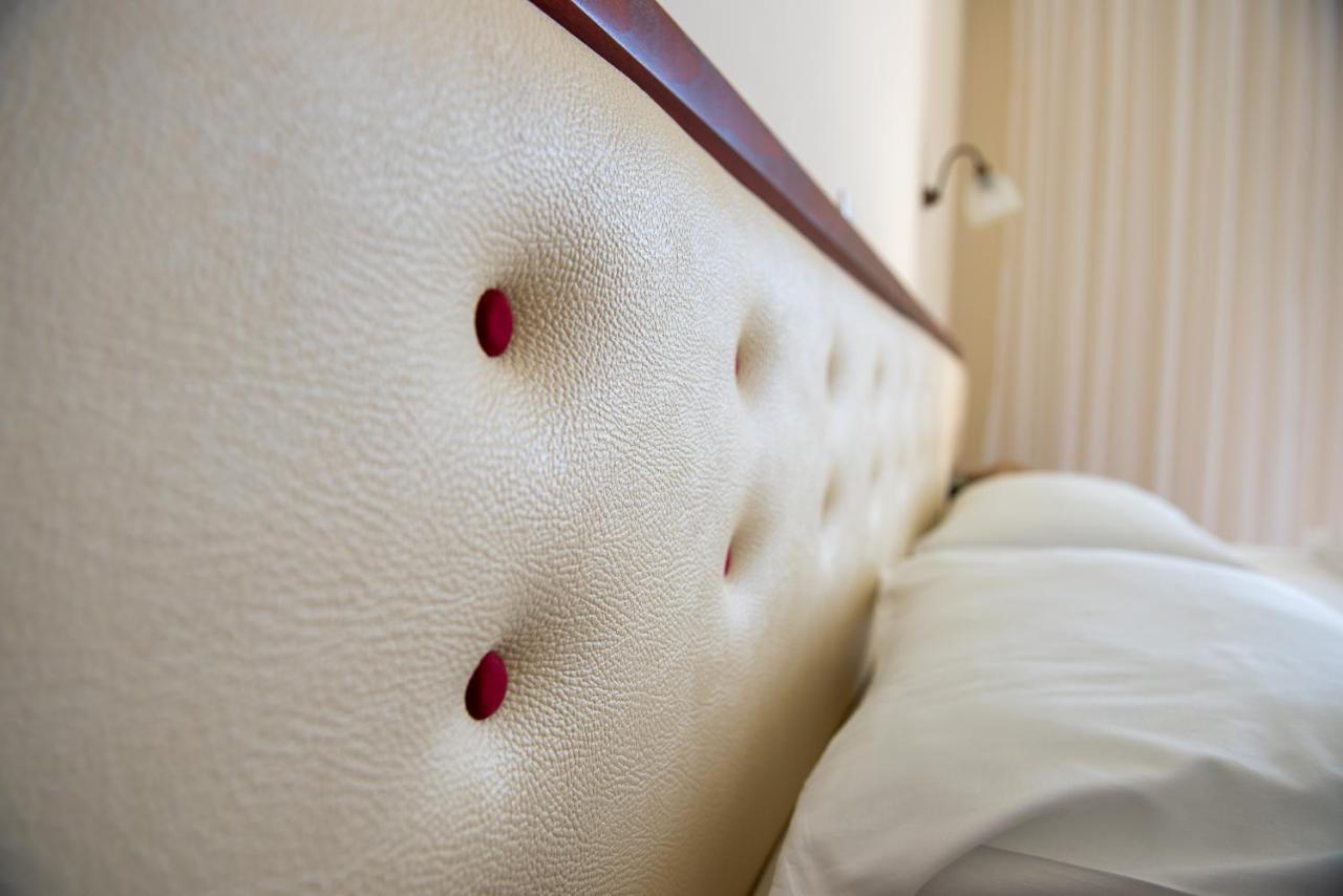 Dionisos Hotel Mytikas  Dış mekan fotoğraf