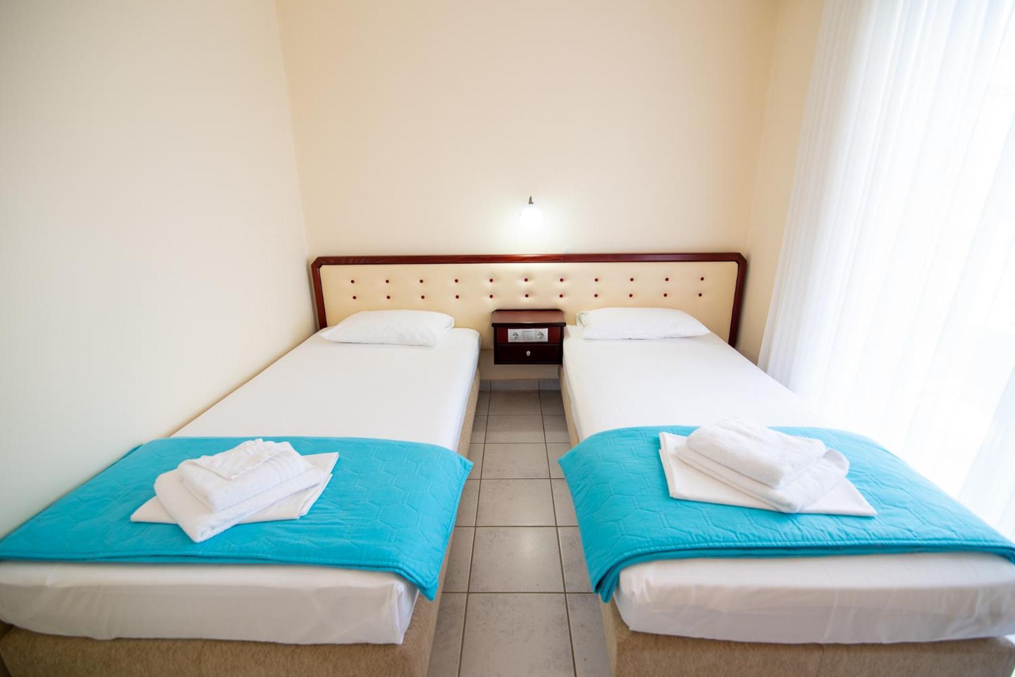 Dionisos Hotel Mytikas  Dış mekan fotoğraf